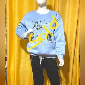 Brand new light blue sweater sweater